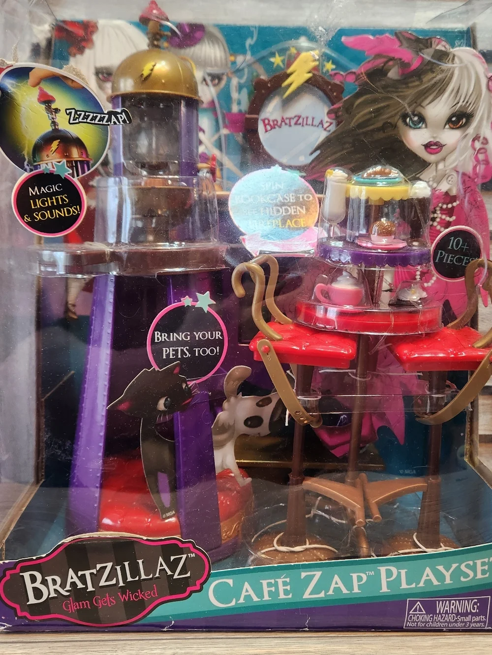 Bratz Bratzillaz Cafe Zap Play Set Brand New Sealed !BOX SHOWS WEAR!